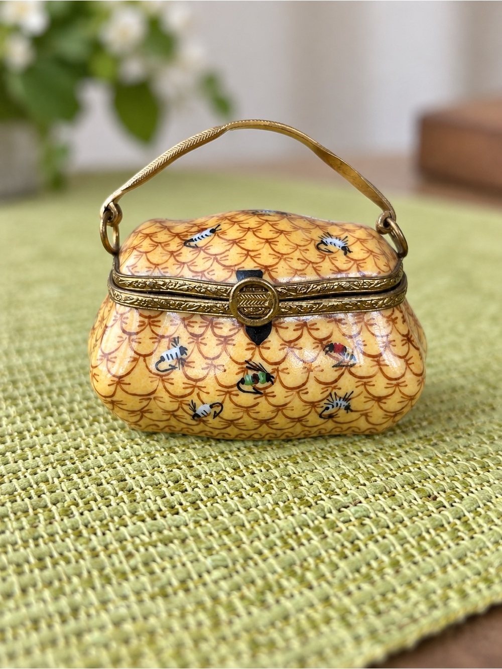 Limoges France Peint Main Gone Fishing Purse Trinket Box Hand Painted